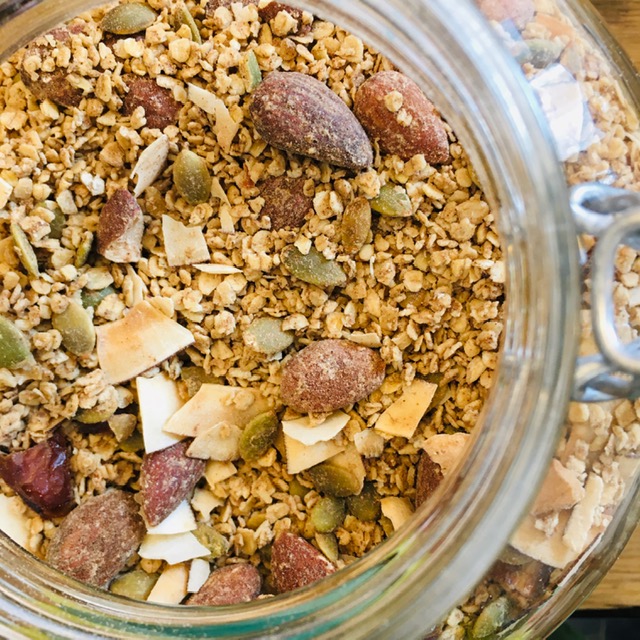 Lily's Granola / EXOTIC - avoine-amandes-dattes-épices spéculoos (vrac - 500g)
